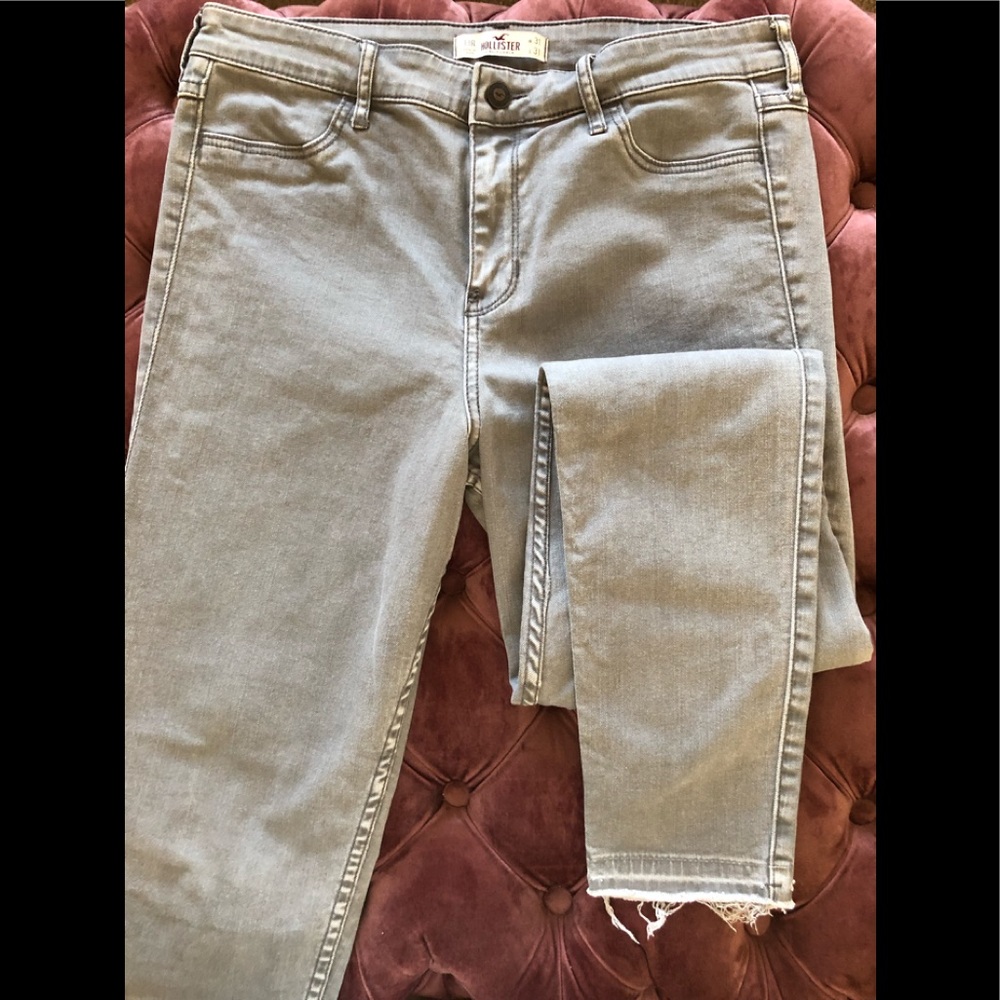 Hollister Light Gray High Rise Skinny Jeans